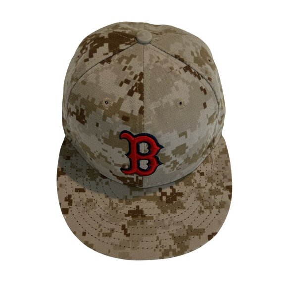 NWOT Boston Red Sox Digital Camo MLB 59FIFTY Fitted Hat By New Era Size 7 - Picture 1 of 8